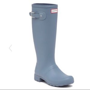 Brand new Hunter Tour Packable Boots Gull Grey.